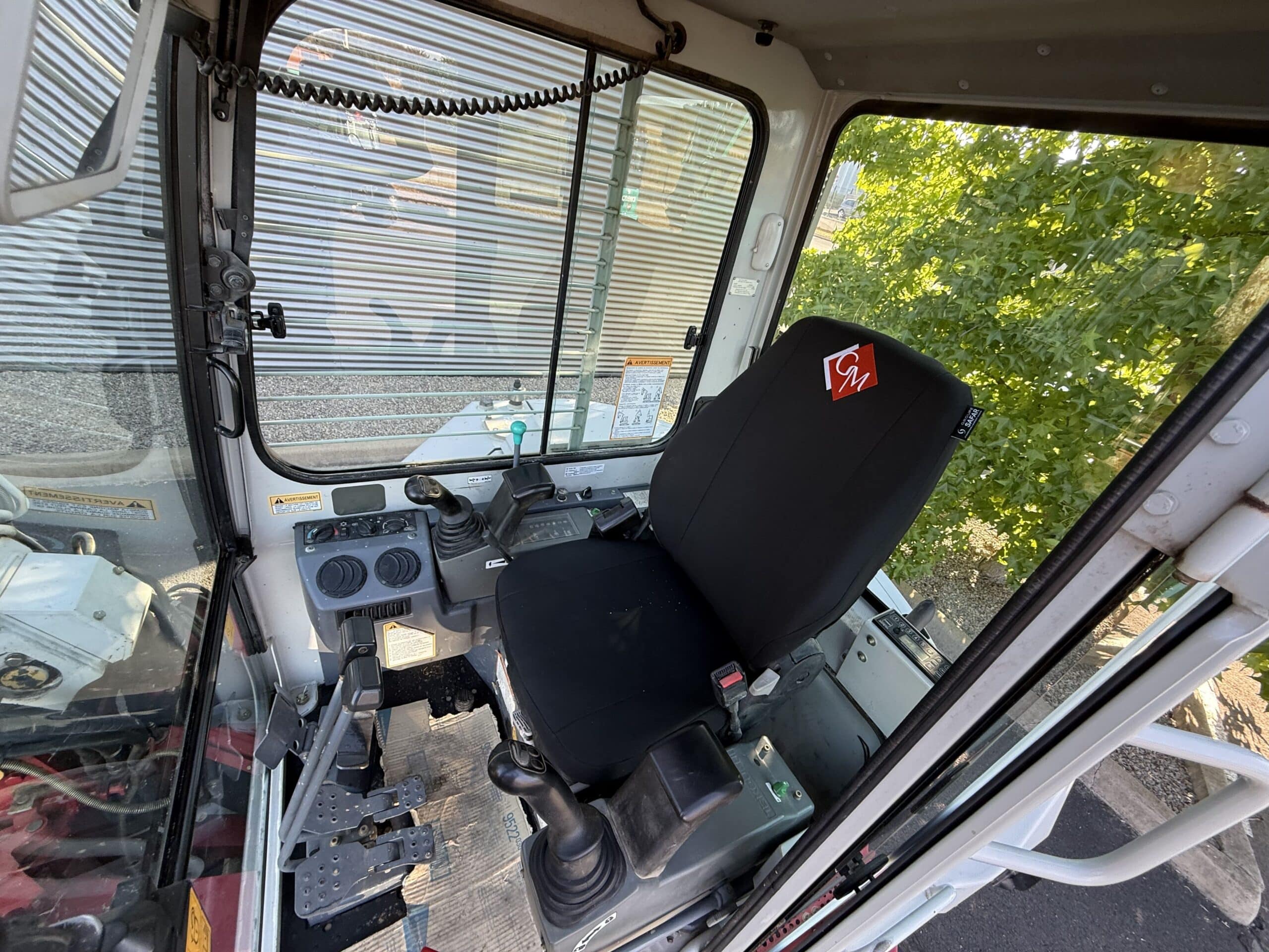 Mini-pelle hydraulique TAKEUCHI TB153FRA – Image 9